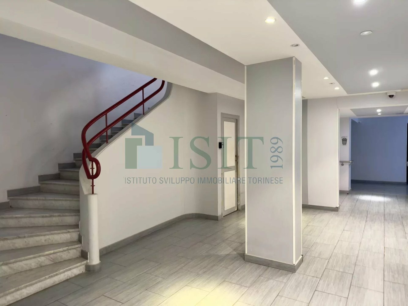 Property photo in Carre d'Or