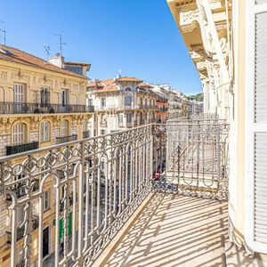 Property in Musicians Quarter