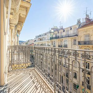 Property in Musicians Quarter