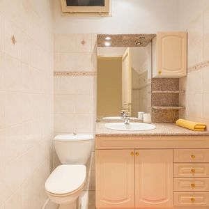 Property in Musicians Quarter