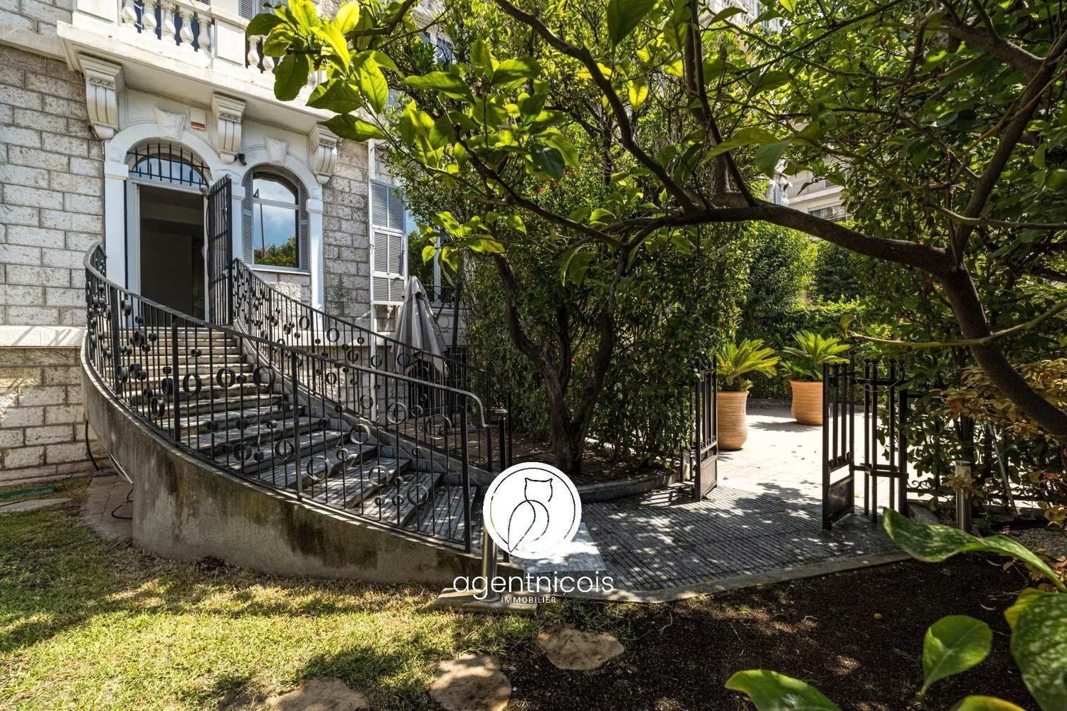 Property photo in Musicians Quarter