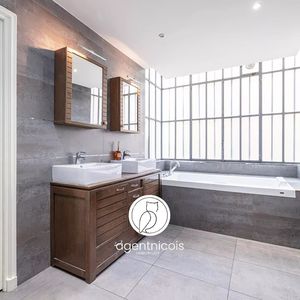 Property in Musicians Quarter