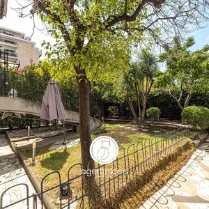 Property in Musicians Quarter