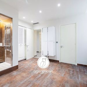 Property in Musicians Quarter