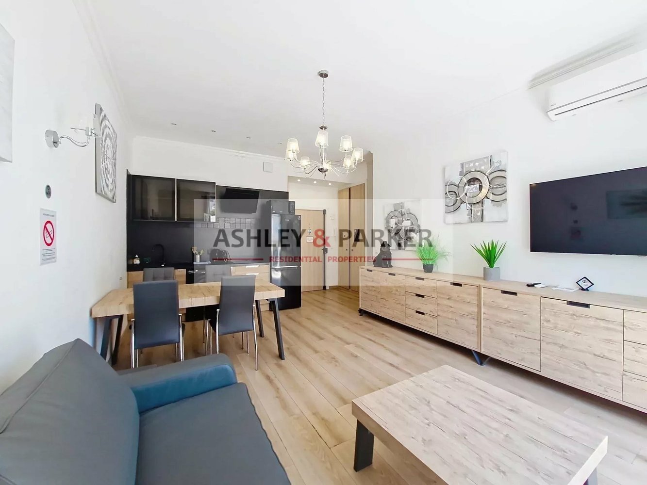 Property photo in Musicians Quarter