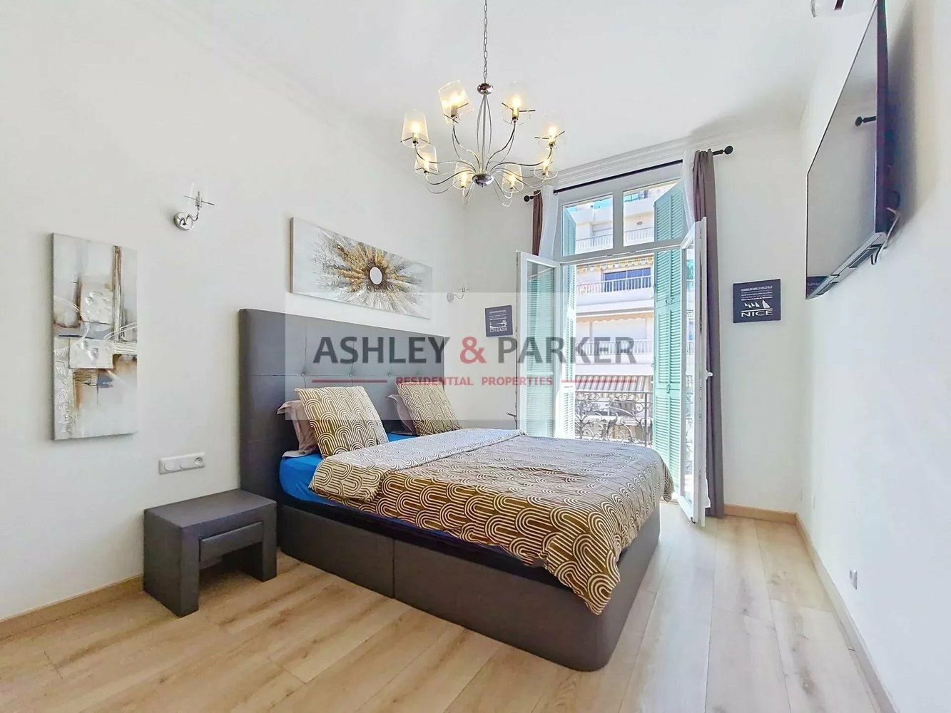 Property photo in Musicians Quarter