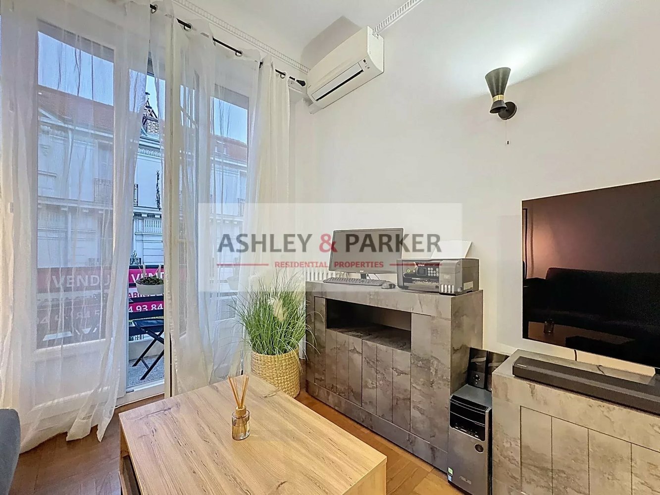 Property photo in Musicians Quarter