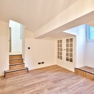 Property in Old Town