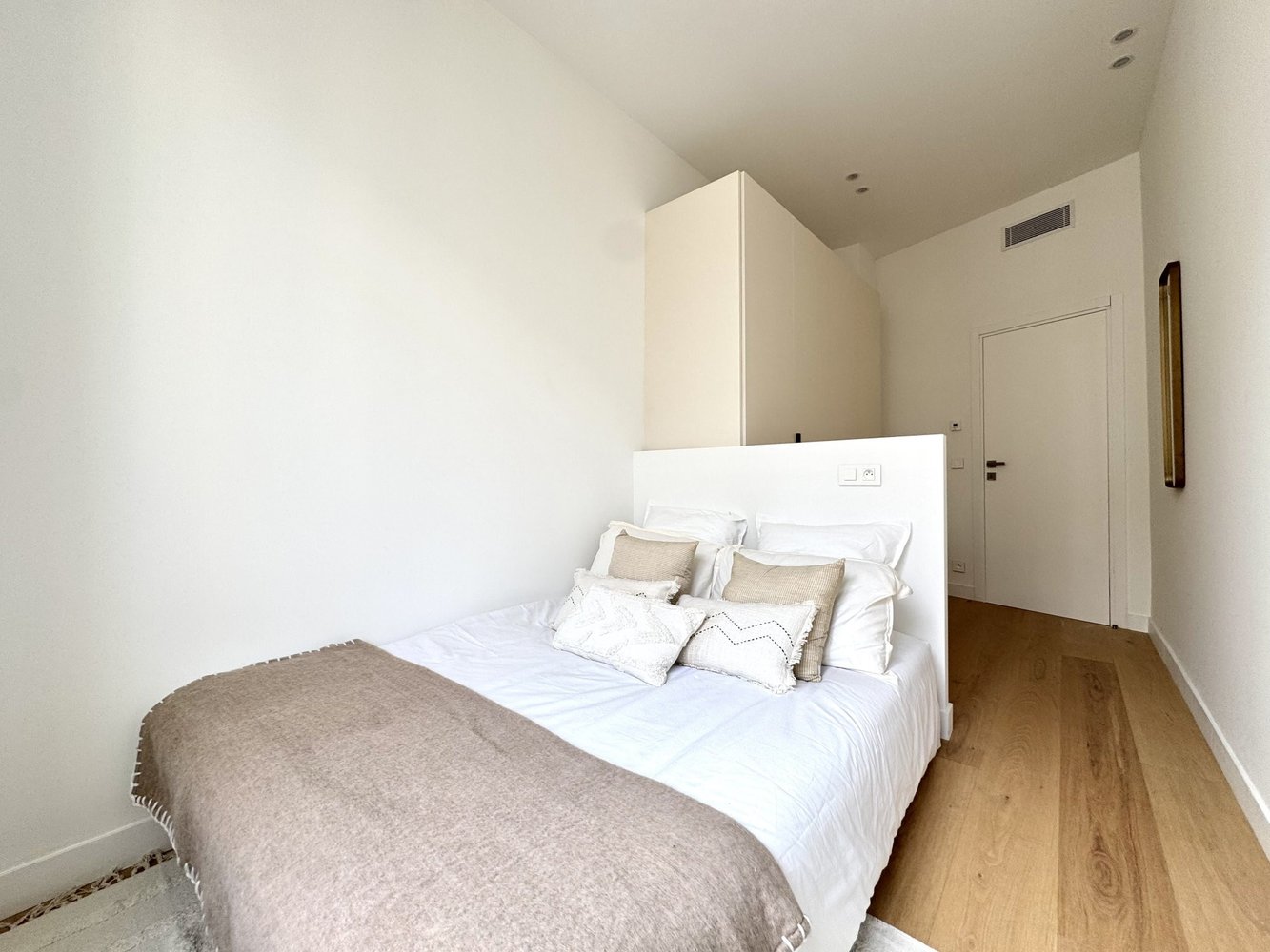 Property photo in Port