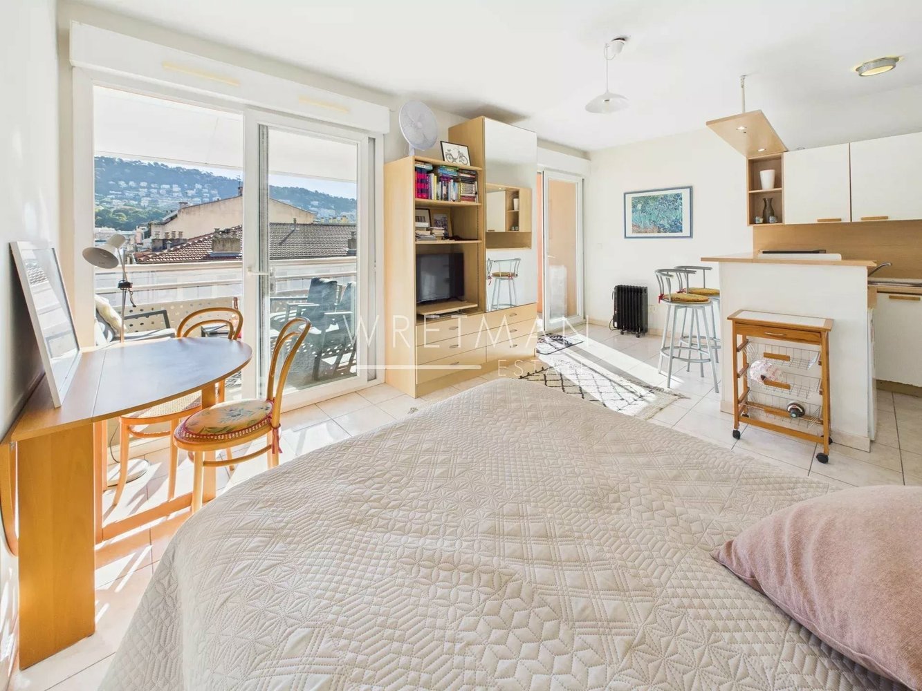 Property photo in Port