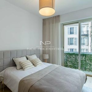 Property in Carre d'Argent