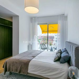 Property in Carre d'Argent