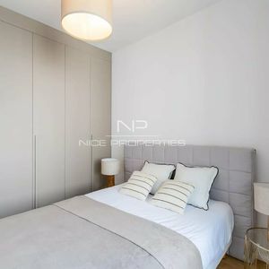 Property in Carre d'Argent