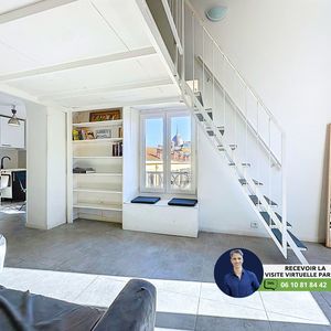 Property in Carre d'Argent