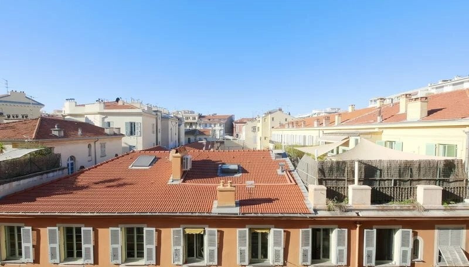 Property photo in Carre d'Argent