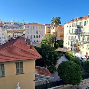 Property in Carre d'Argent