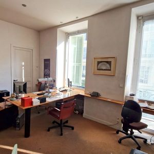 Property in Carre d'Argent