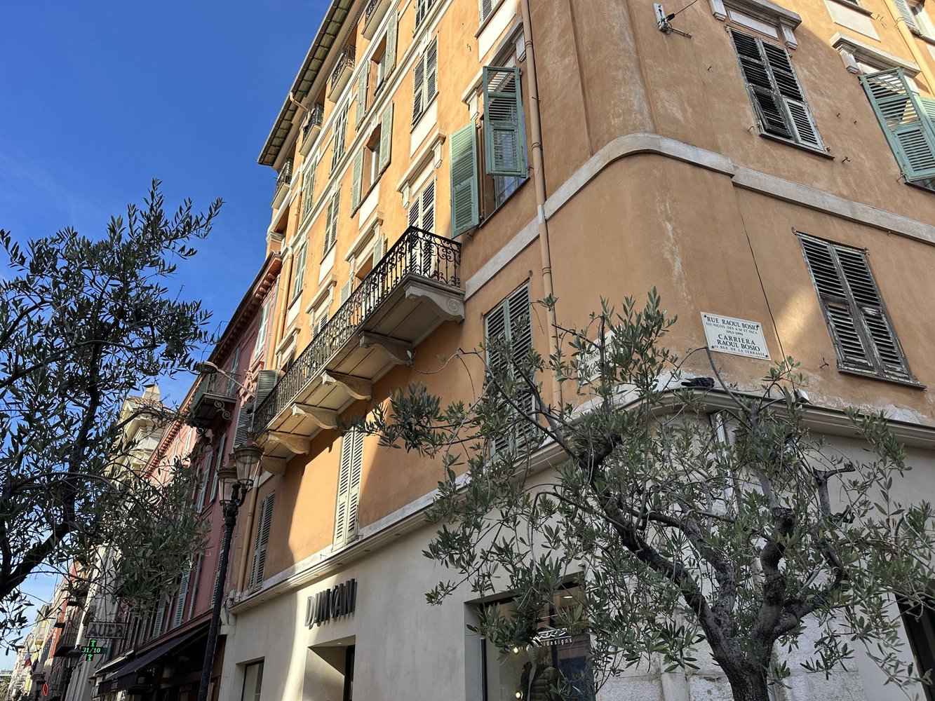 Property photo in Carre d'Argent