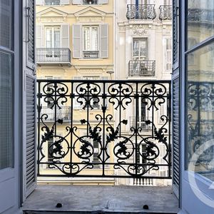 Property in Carre d'Argent