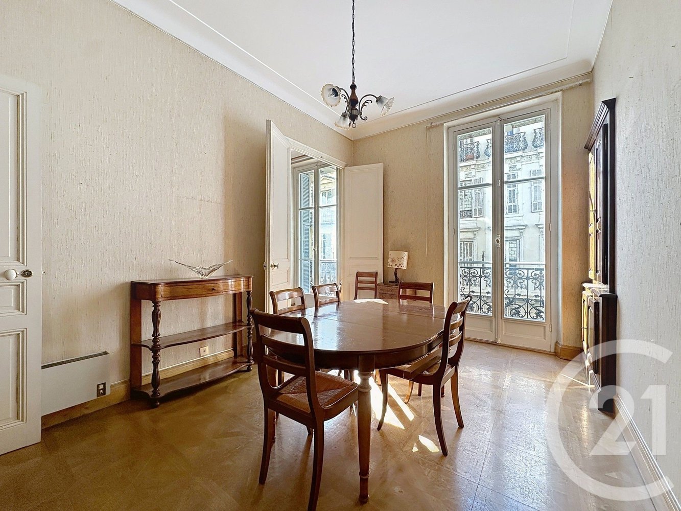 Property photo in Carre d'Argent