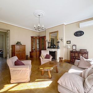 Property in Carre d'Argent