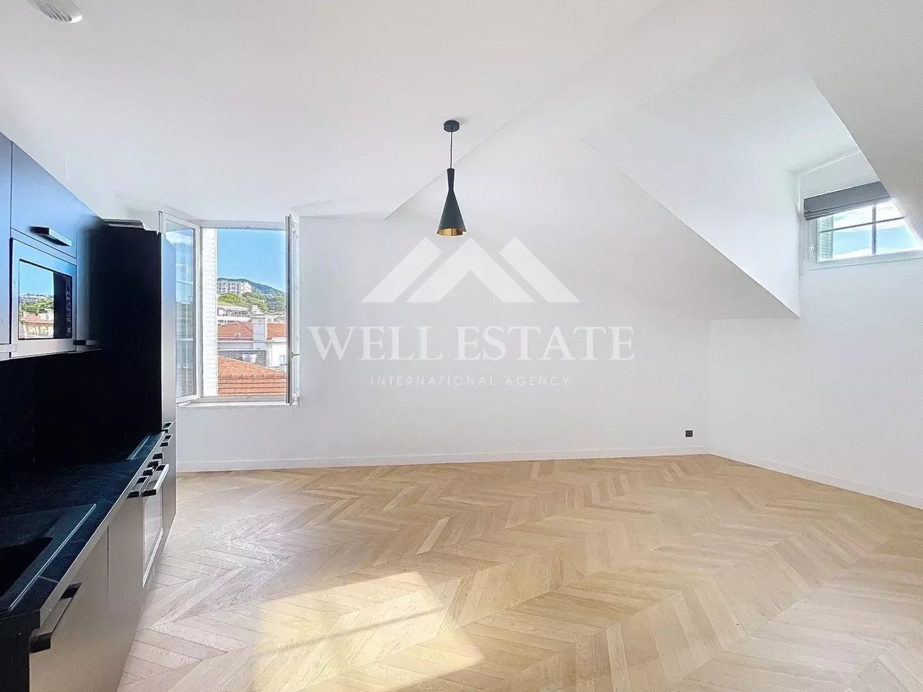 Property photo in Carre d'Argent