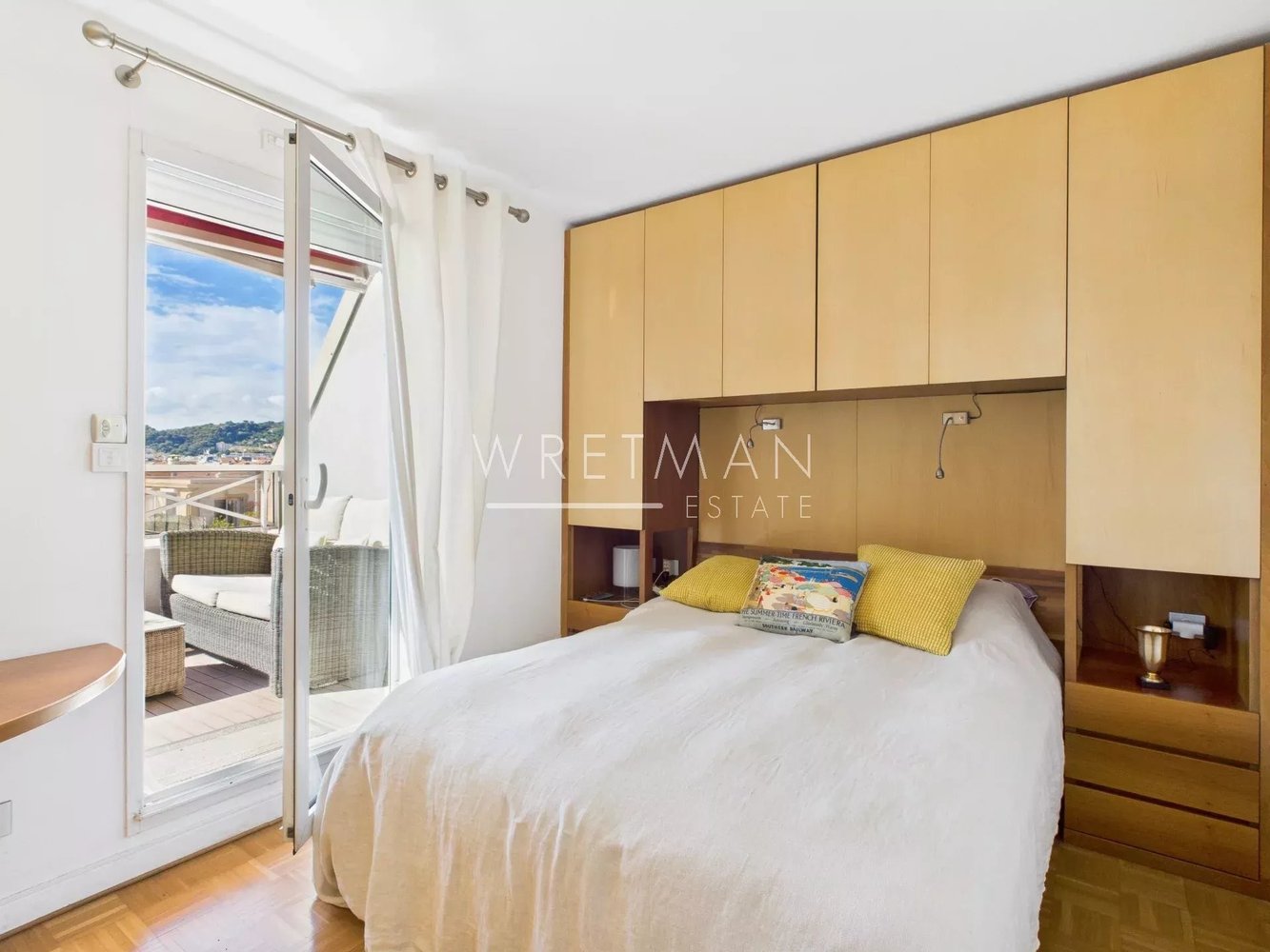 Property photo in Carre d'Argent