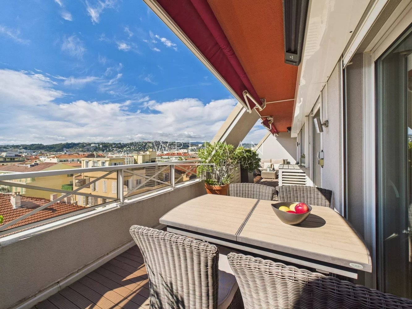 Property photo in Carre d'Argent