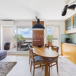 Property in Carre d'Argent