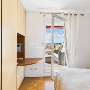 Property in Carre d'Argent