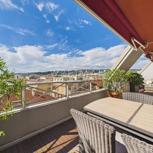 Property in Carre d'Argent