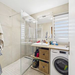 Property in Carre d'Argent