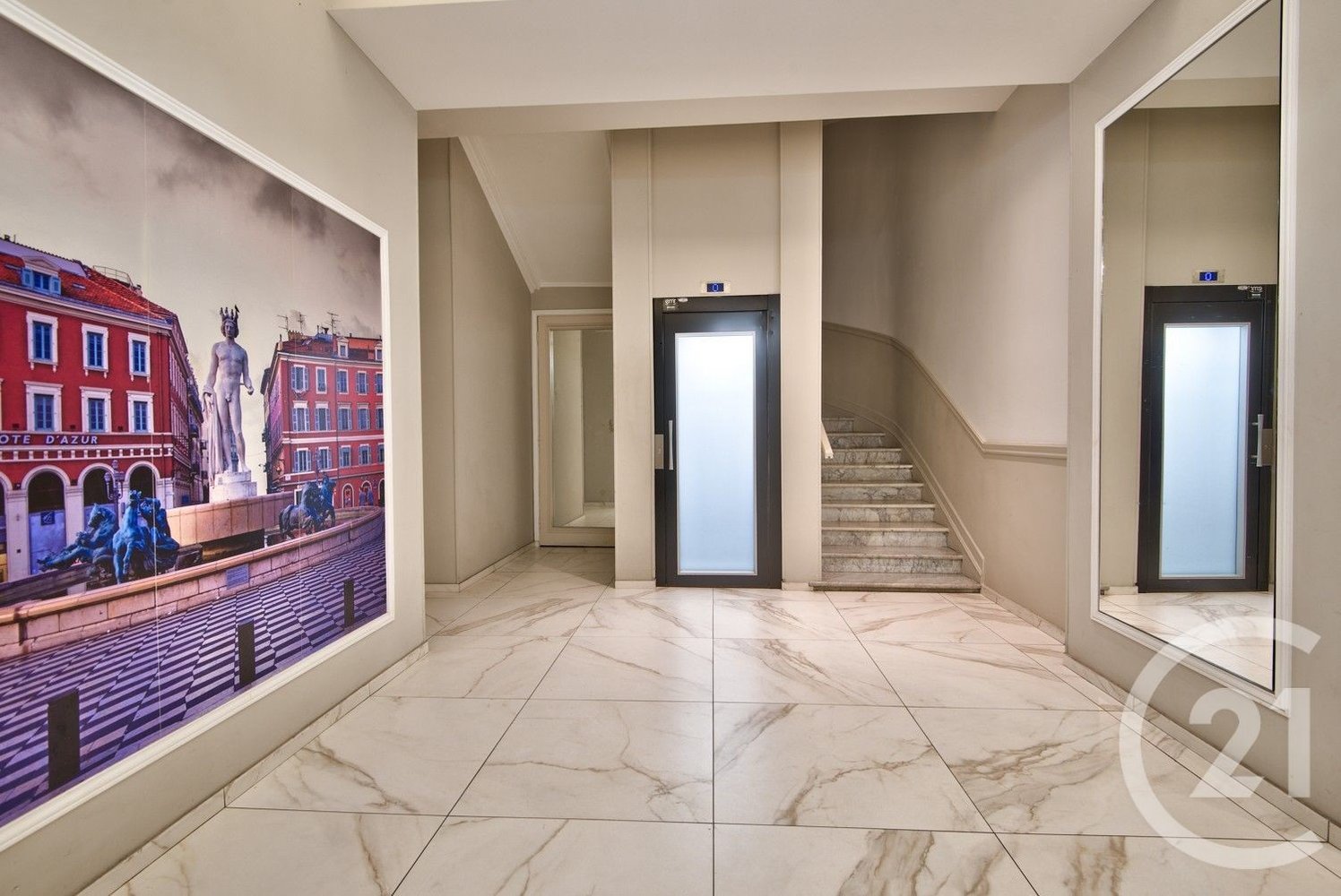 Property photo in Carre d'Argent