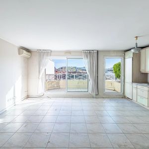 Property in Carre d'Argent