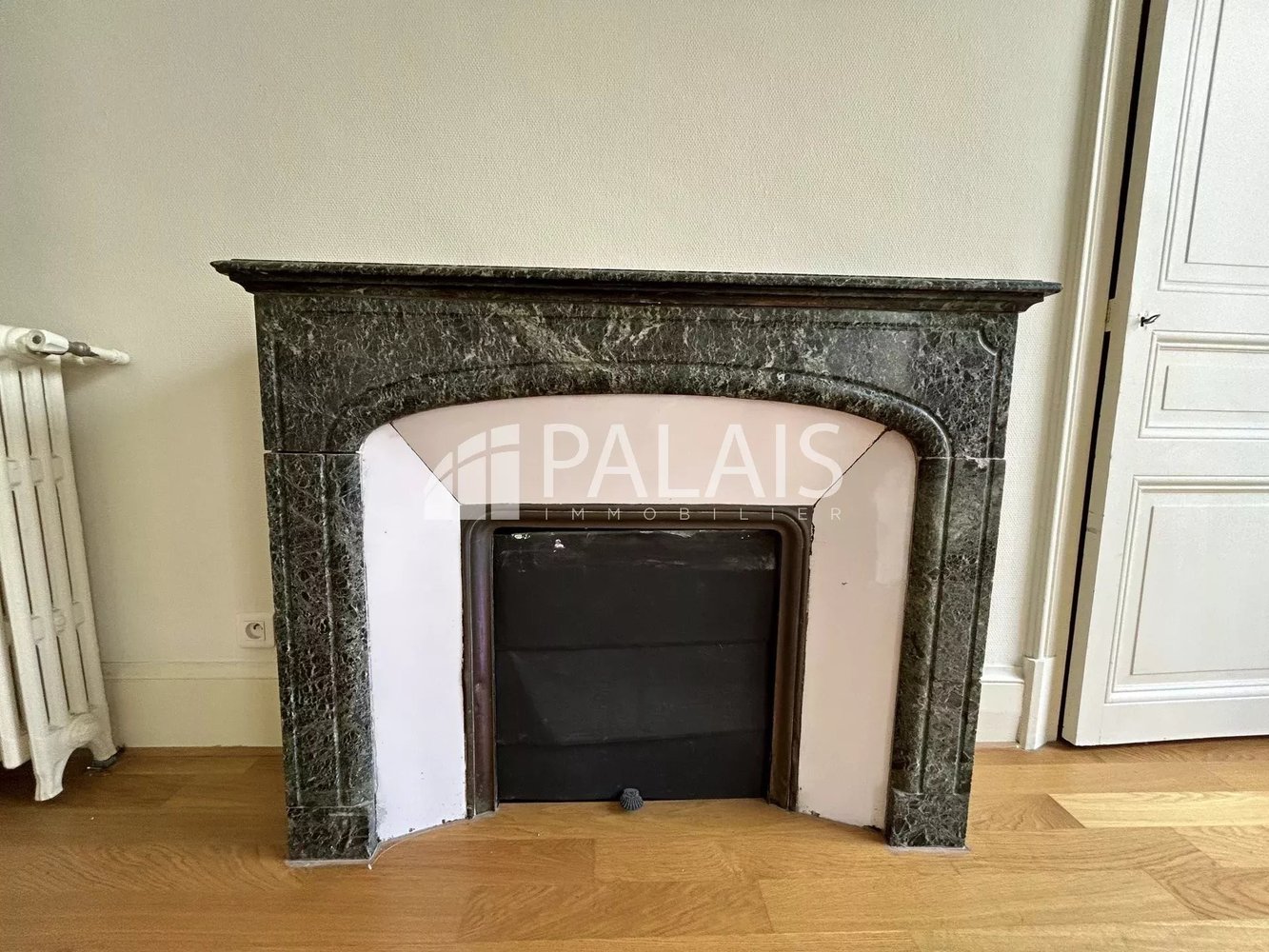 Property photo in Carre d'Argent