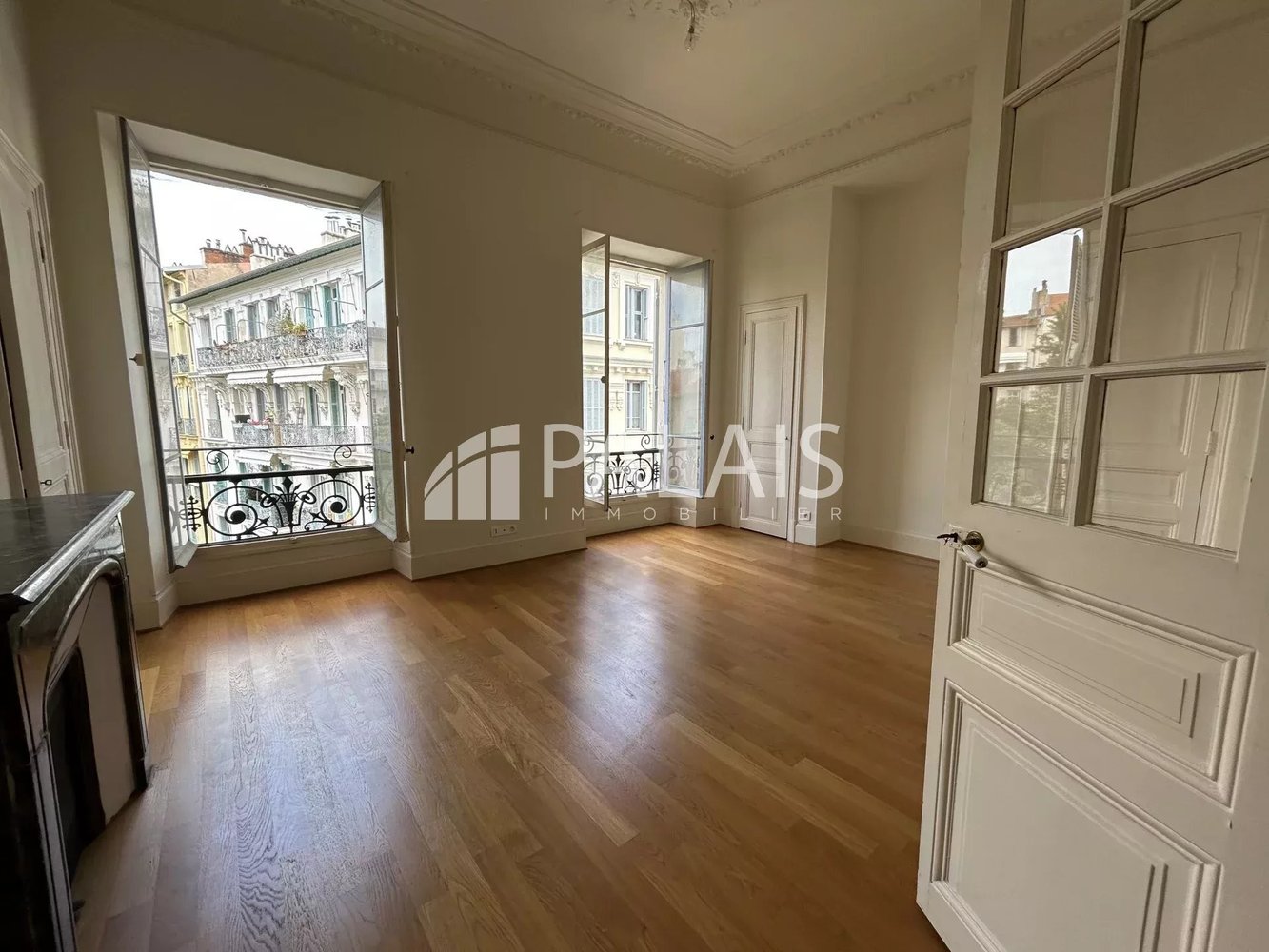 Property photo in Carre d'Argent