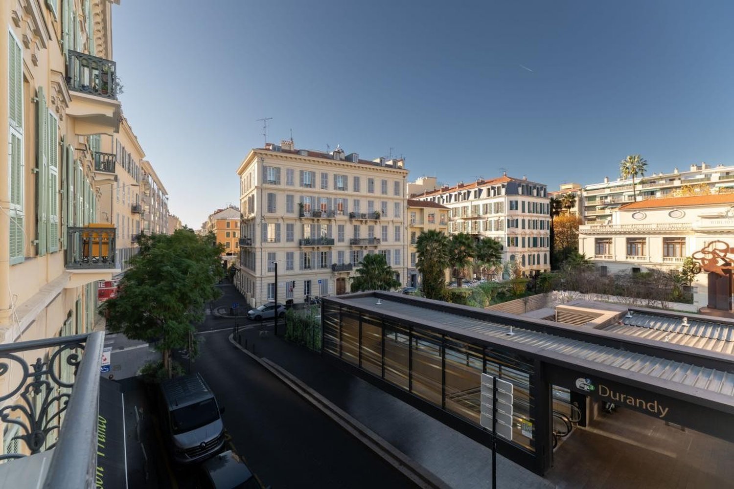 Property photo in Carre d'Argent