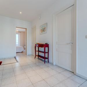 Property in Carre d'Argent