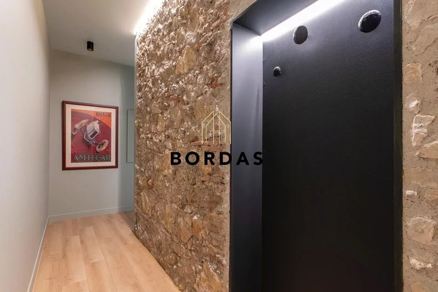 Property photo in Carre d'Argent