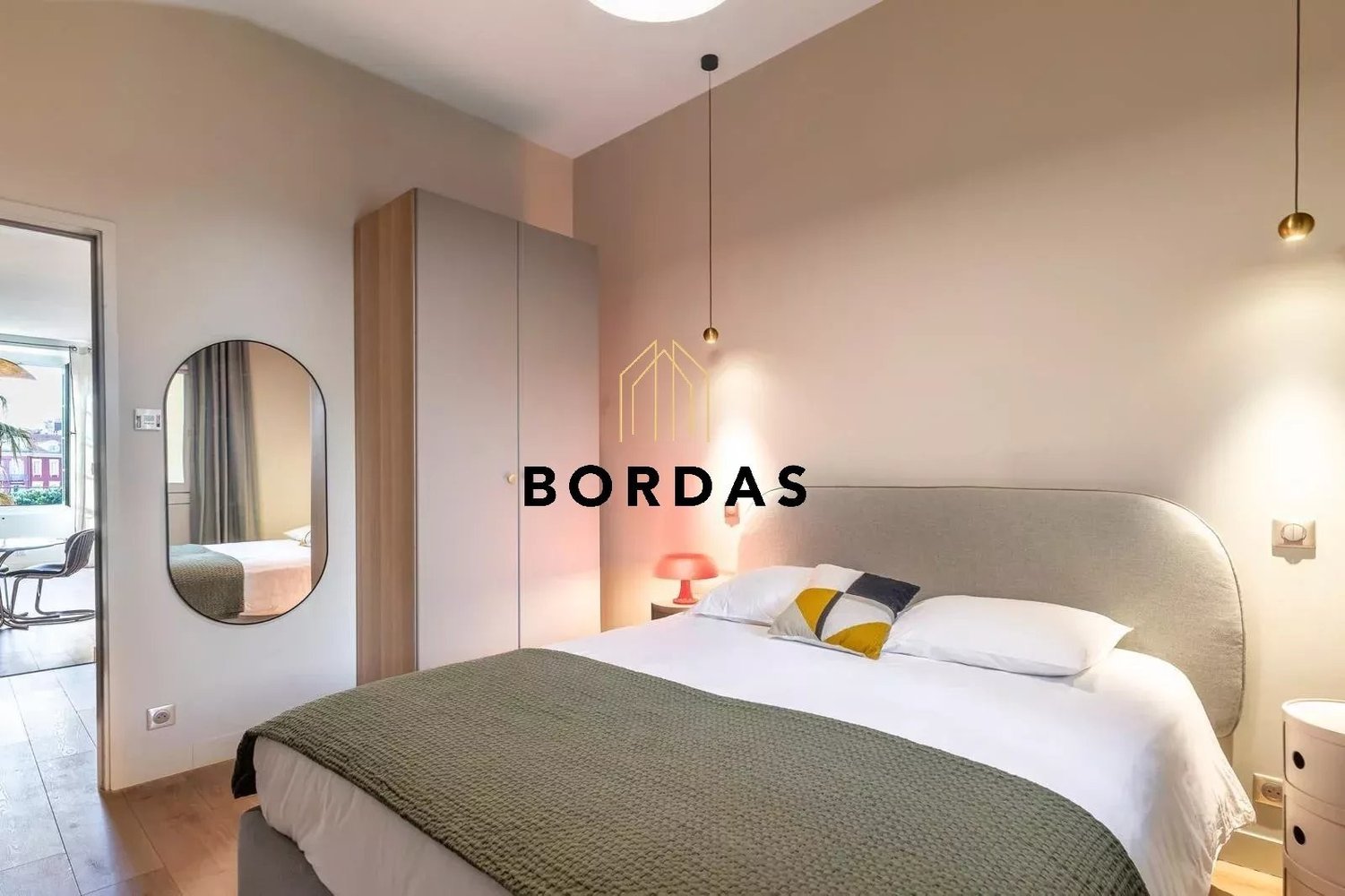 Property photo in Carre d'Argent