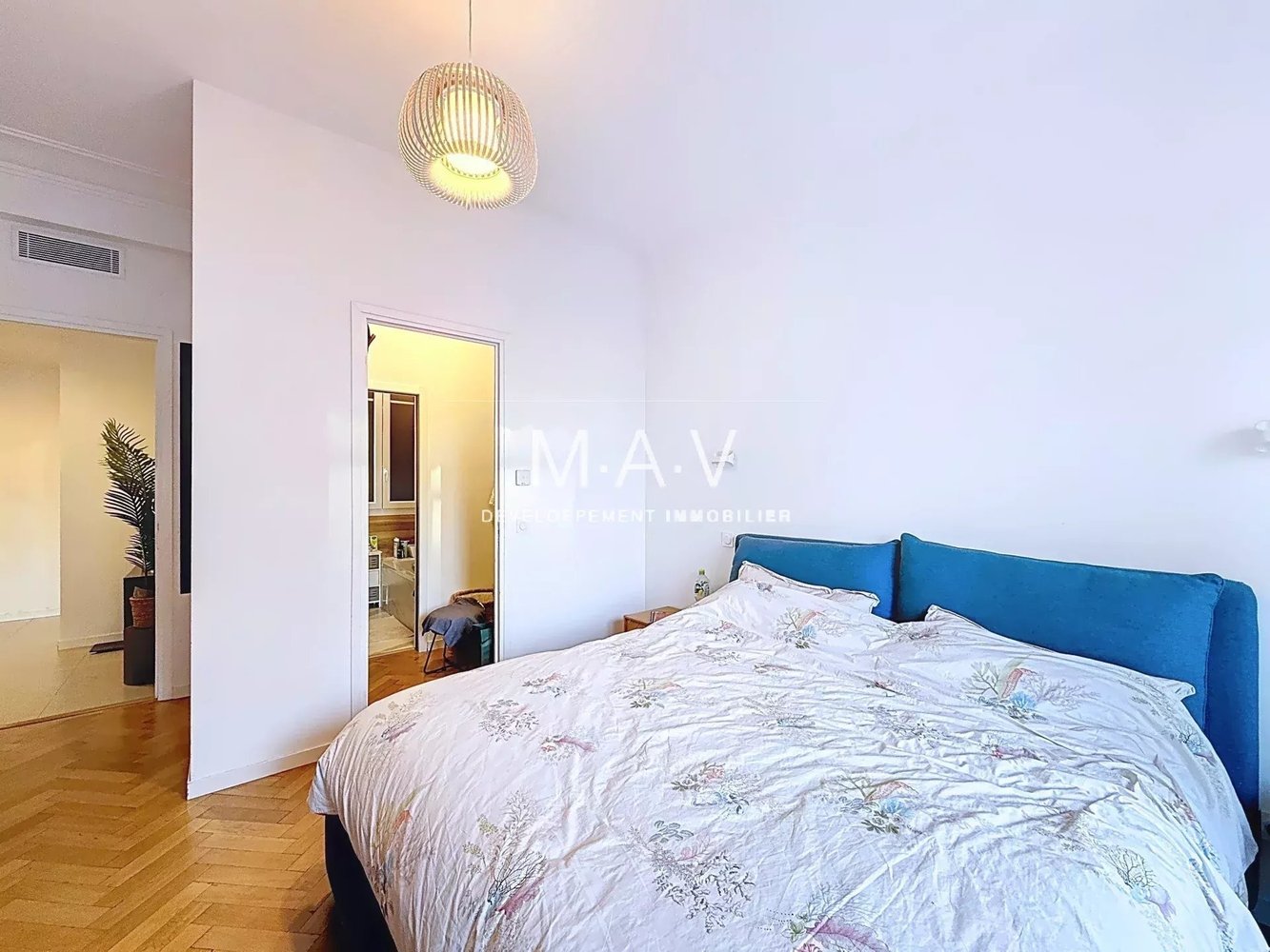 Property photo in Carre d'Argent