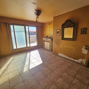 Property in Carre d'Or