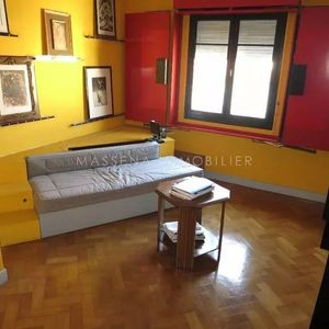 Property in Carre d'Or