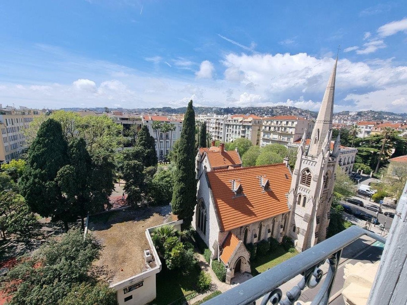 Property photo in Carre d'Or