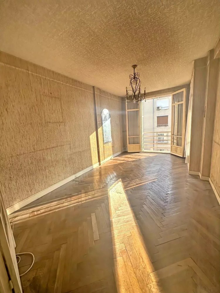 Property photo in Carre d'Or