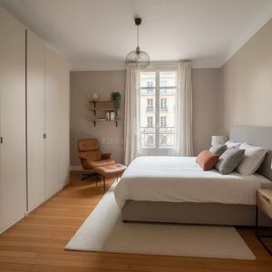 Property in Carre d'Or