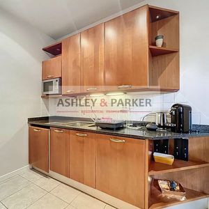 Property in Carre d'Or