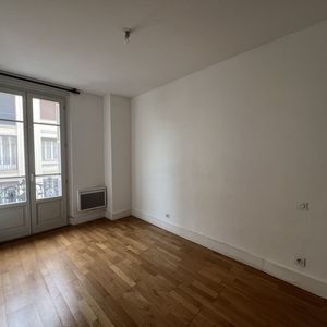 Property in Carre d'Or