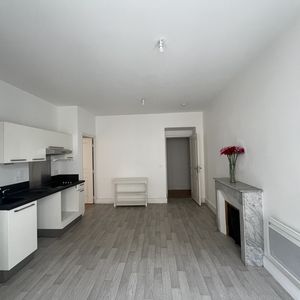 Property in Carre d'Or