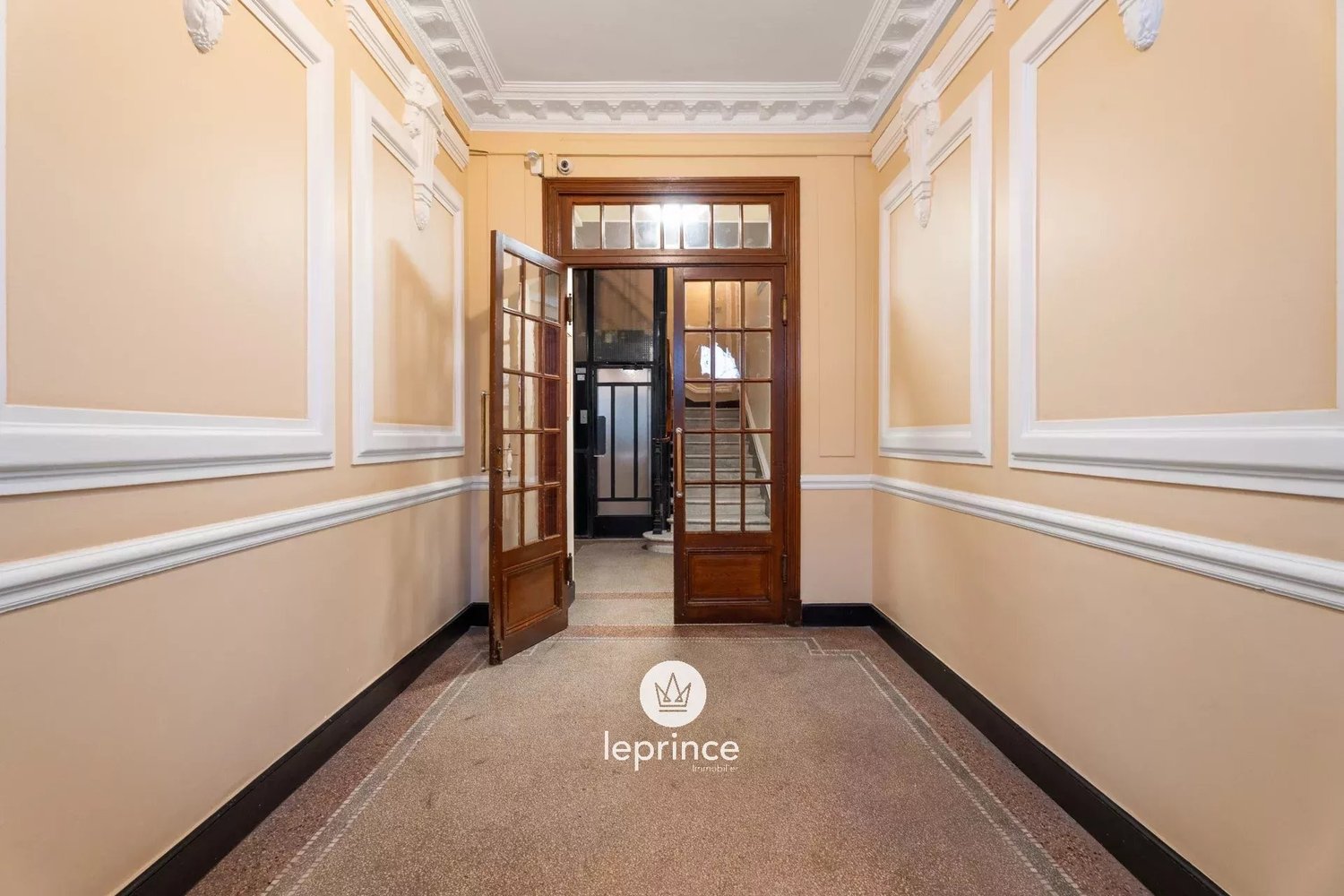 Property photo in Carre d'Or